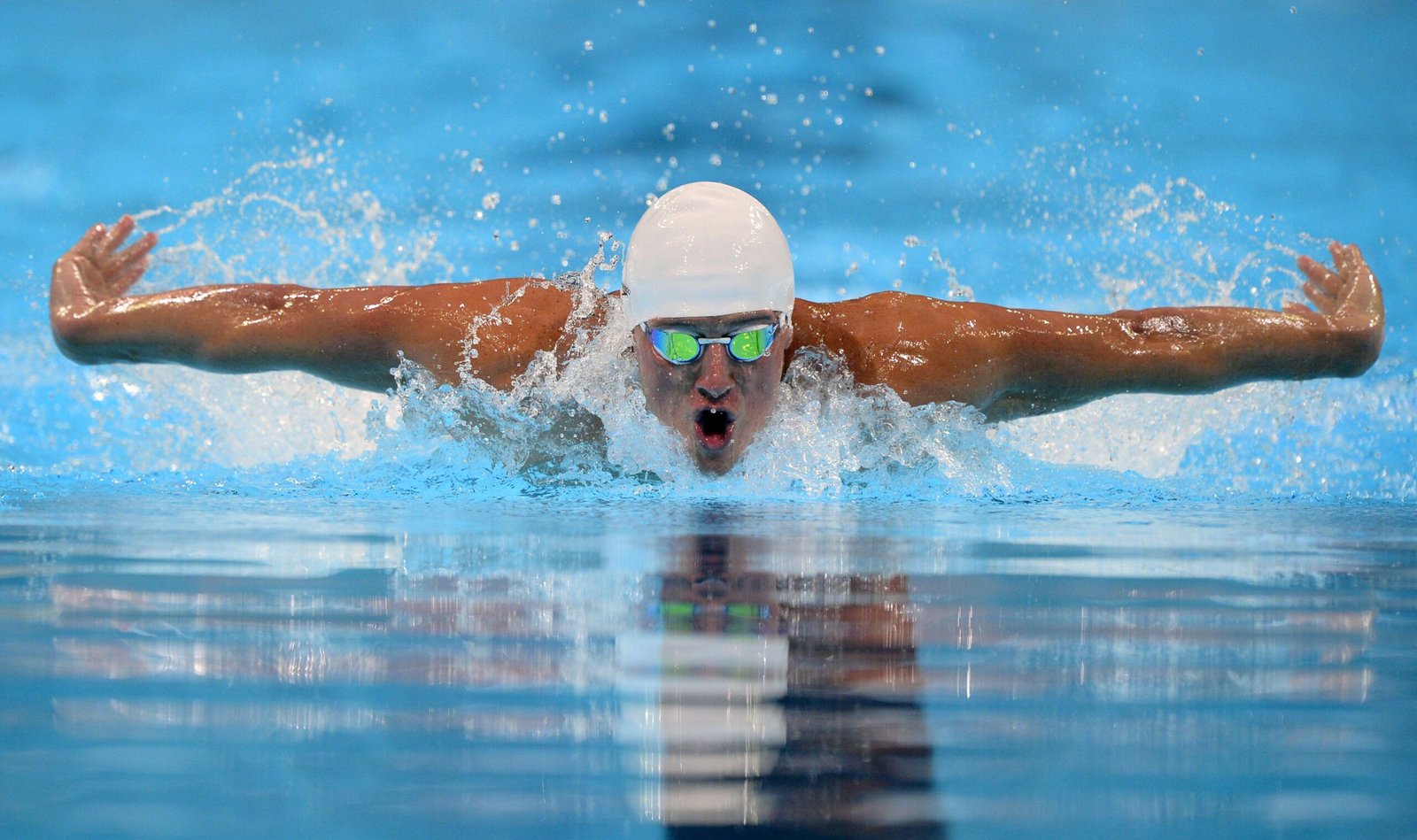 9 Health Benefits of Swimming